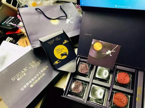 国庆中秋福利怎么送？中秋创意礼品让你更有味道！